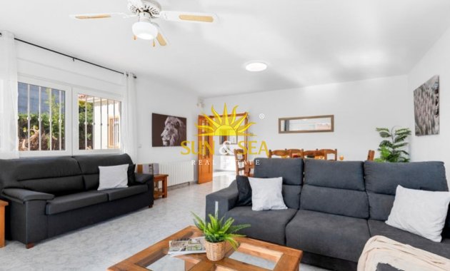 Alquiler a largo plazo - Chalet - Calpe - Calpe urbanizaciones