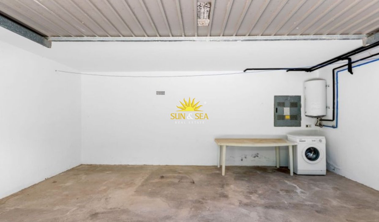 Alquiler a largo plazo - Chalet - Calpe - Calpe urbanizaciones