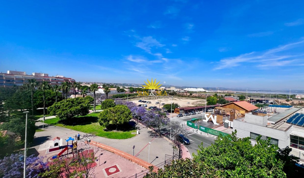 Reventa - Apartamento - Torrevieja - Acequion