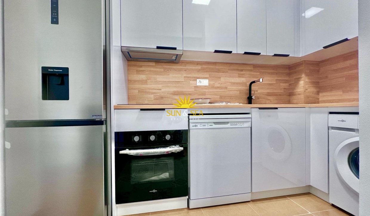 Reventa - Apartamento - Torrevieja - Acequion
