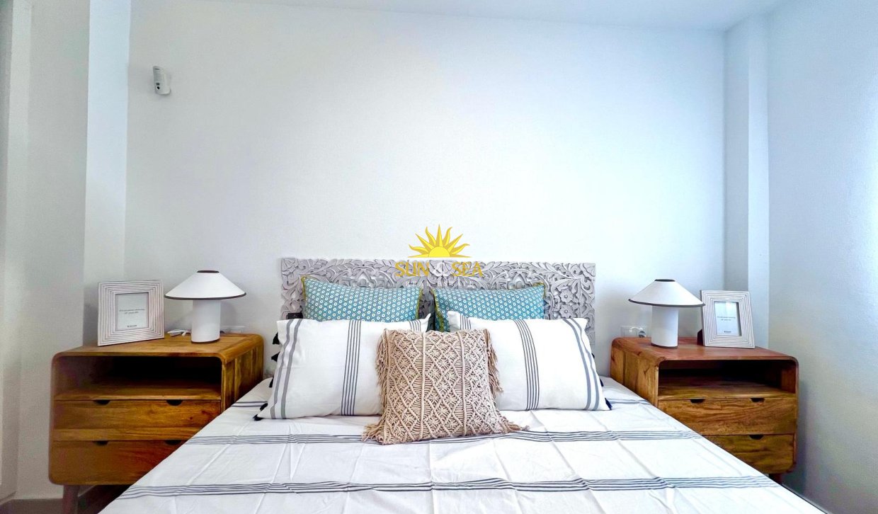 Reventa - Apartamento - Torrevieja - Acequion