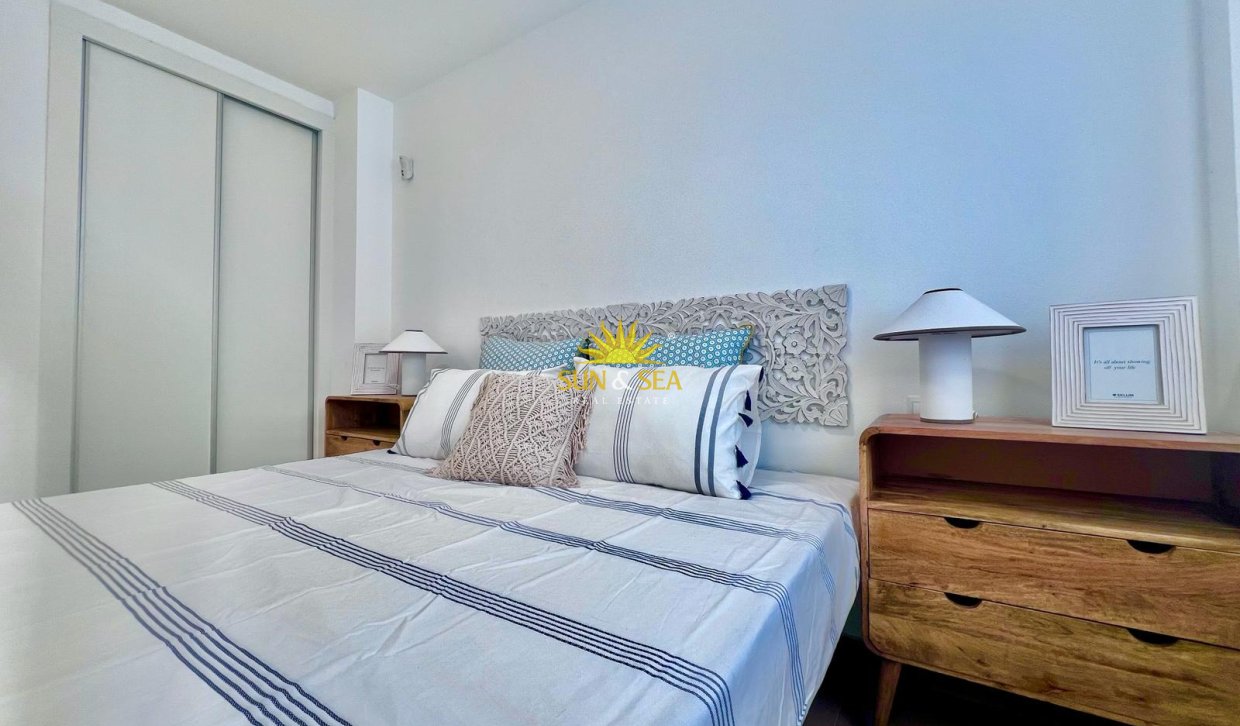 Reventa - Apartamento - Torrevieja - Acequion