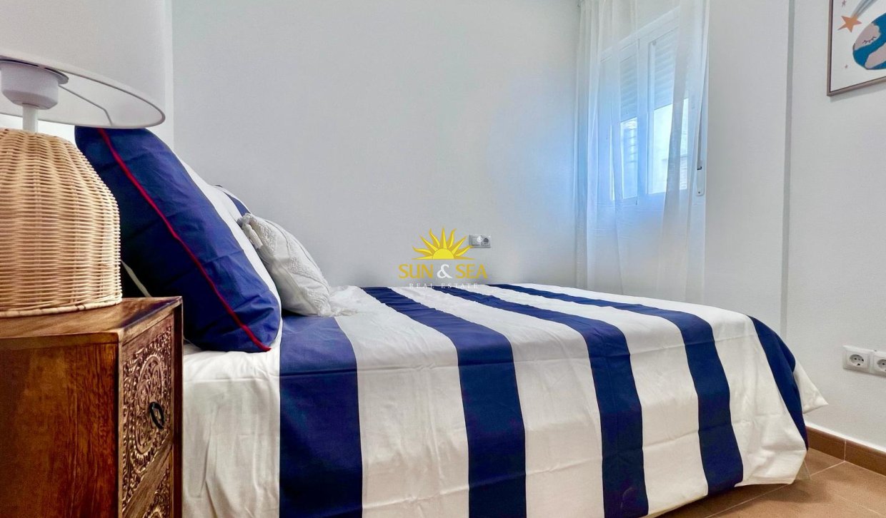 Reventa - Apartamento - Torrevieja - Acequion