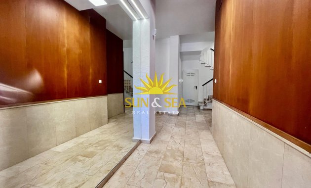Reventa - Apartamento - Torrevieja - Acequion