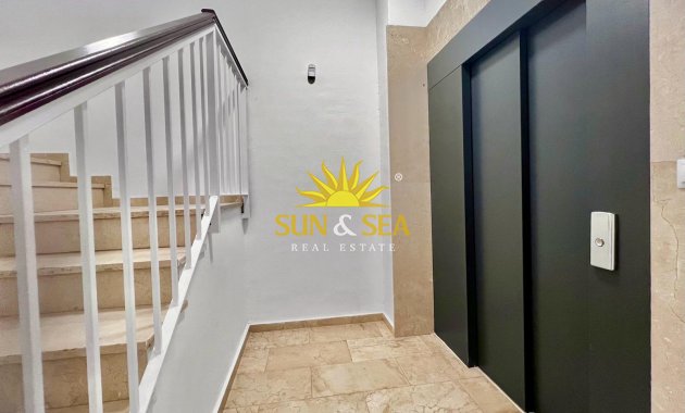 Reventa - Apartamento - Torrevieja - Acequion