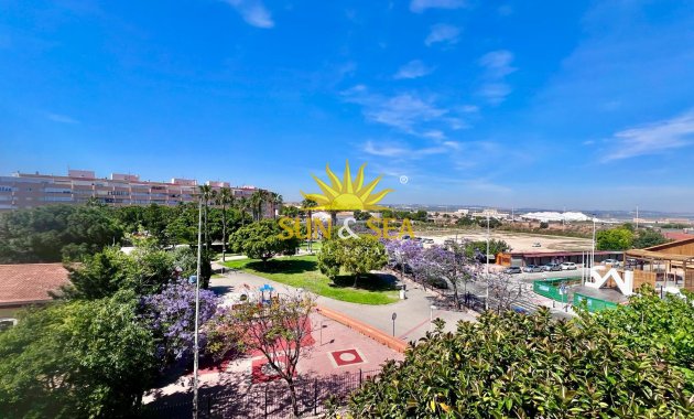 Revente - Appartement - Torrevieja - Acequion
