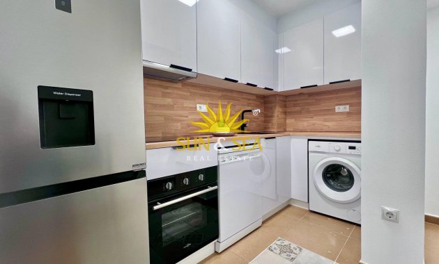 Revente - Appartement - Torrevieja - Acequion