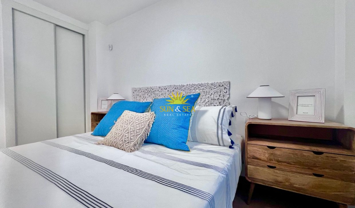 Revente - Appartement - Torrevieja - Acequion