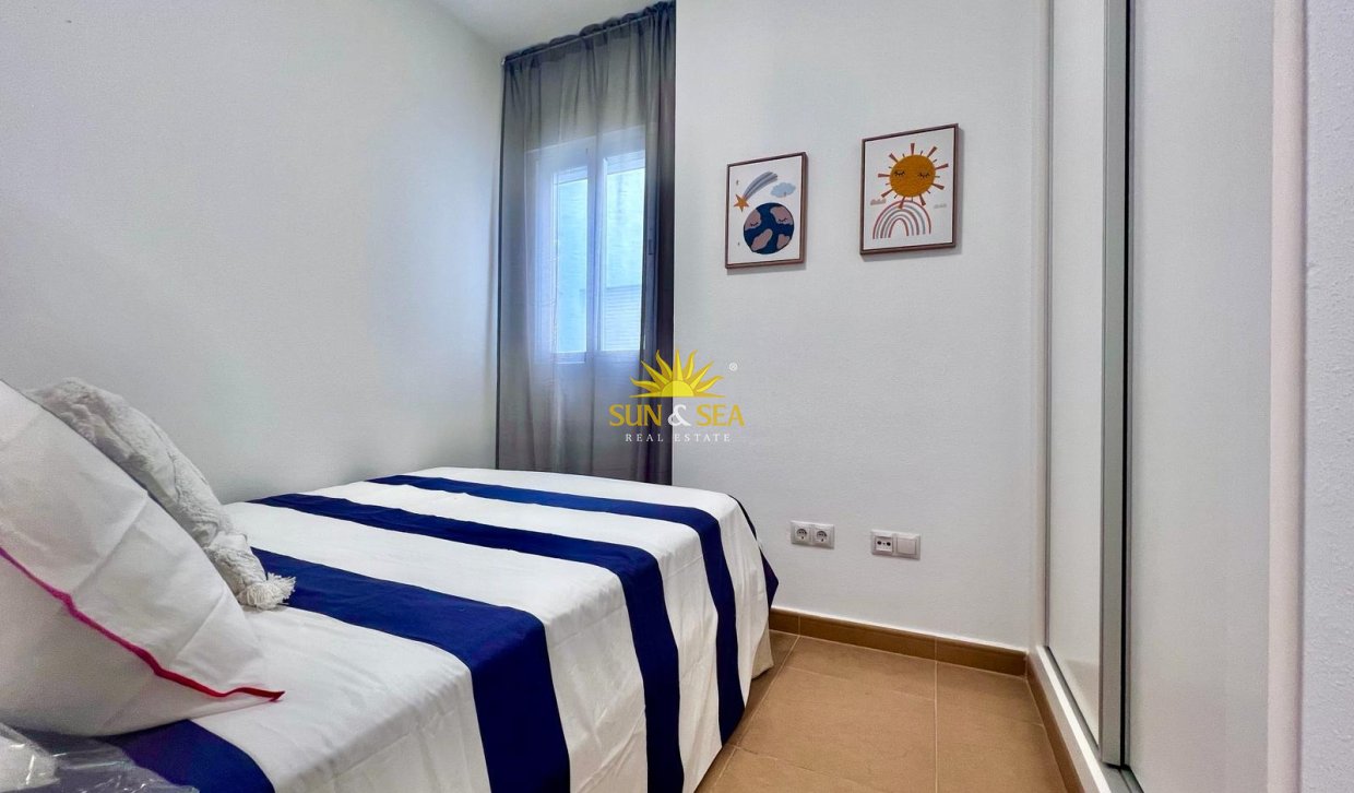 Revente - Appartement - Torrevieja - Acequion