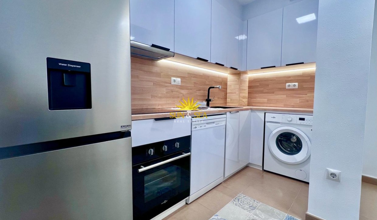 Revente - Appartement - Torrevieja - Acequion