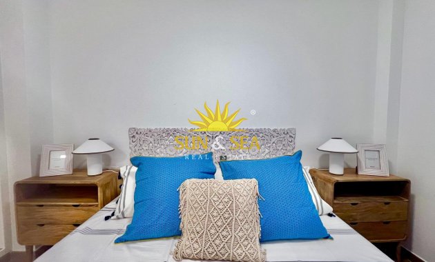 Revente - Appartement - Torrevieja - Acequion
