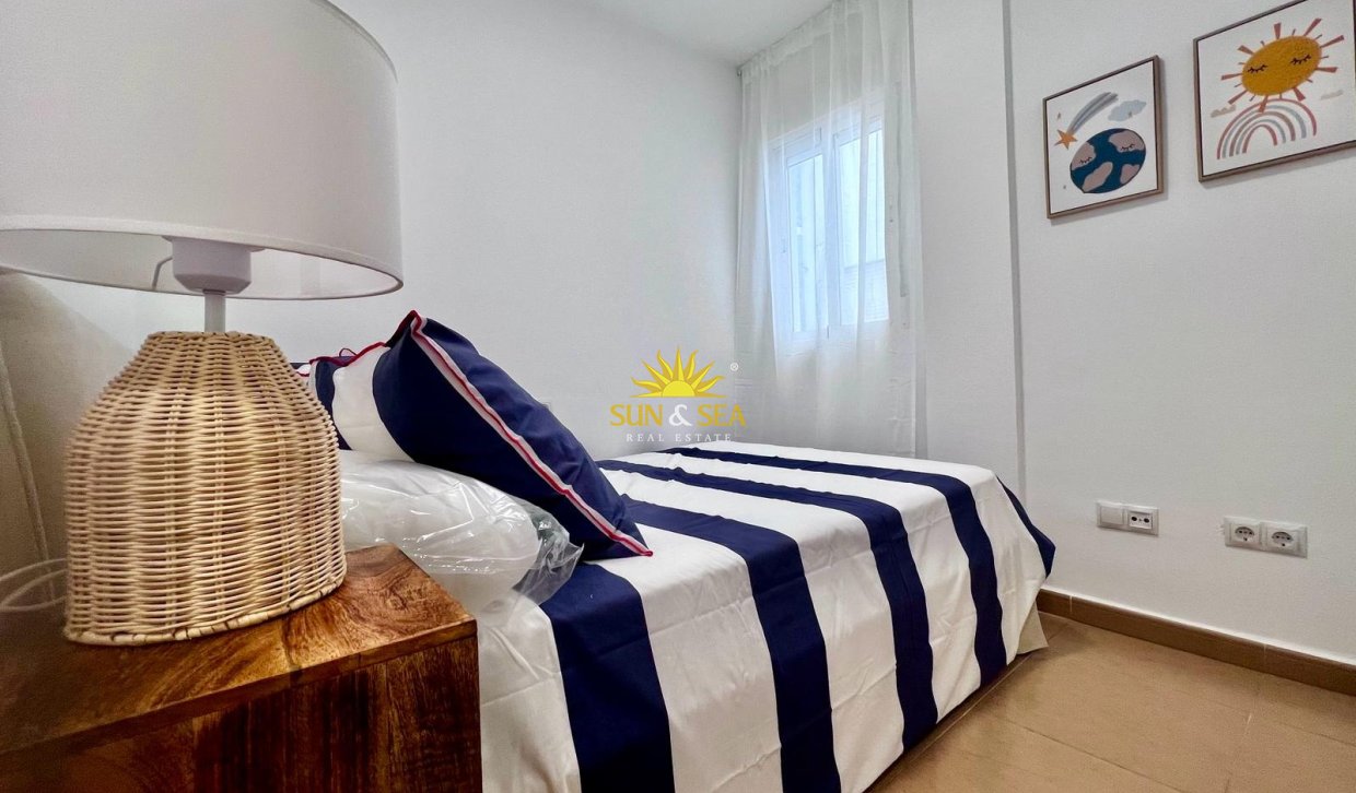 Revente - Appartement - Torrevieja - Acequion