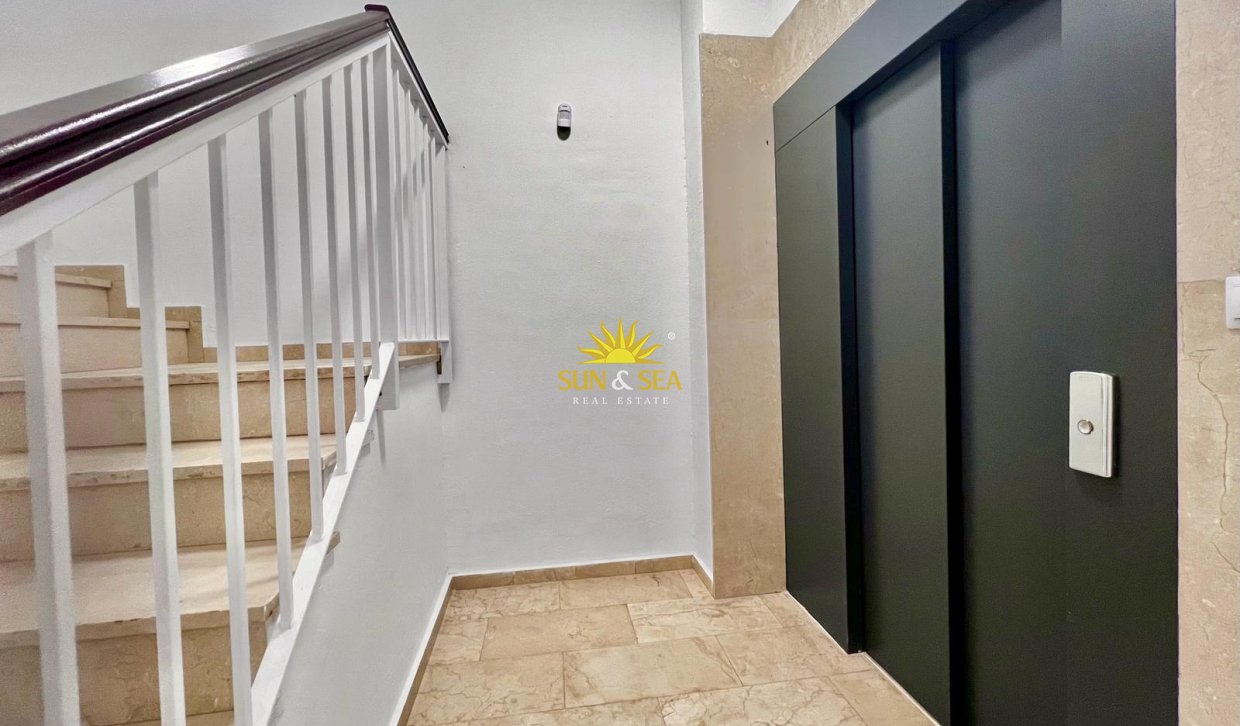 Revente - Appartement - Torrevieja - Acequion