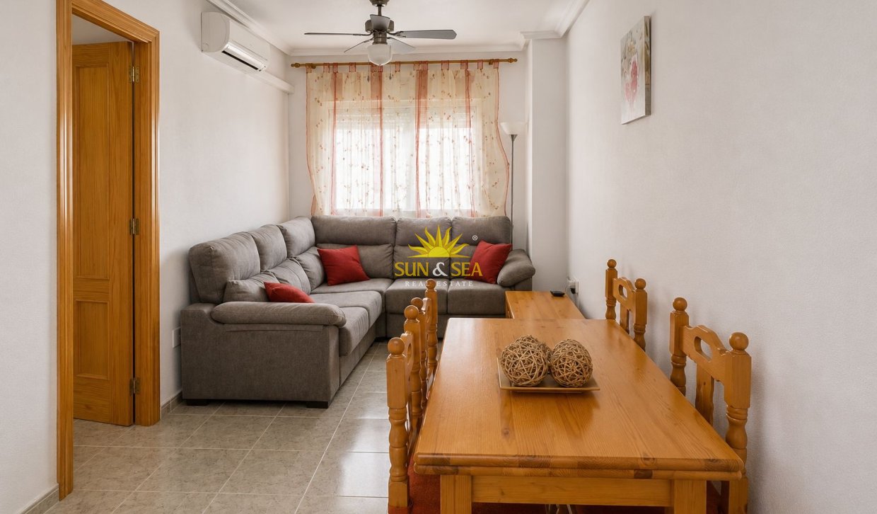 Alquiler a largo plazo - Apartamento - Torrevieja - Playa de los Locos