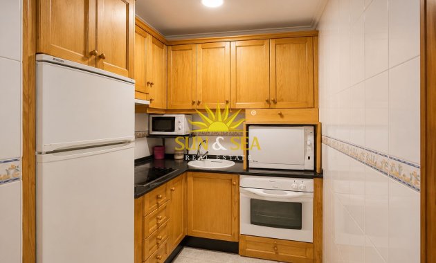 Alquiler a largo plazo - Apartamento - Torrevieja - Playa de los Locos