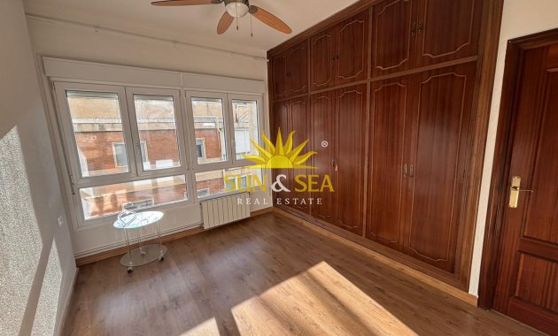 Alquiler a largo plazo - Apartamento - Murcia