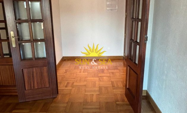 Alquiler a largo plazo - Apartamento - Murcia