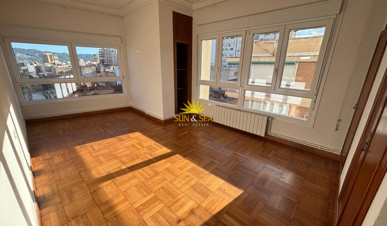 Alquiler a largo plazo - Apartamento - Murcia