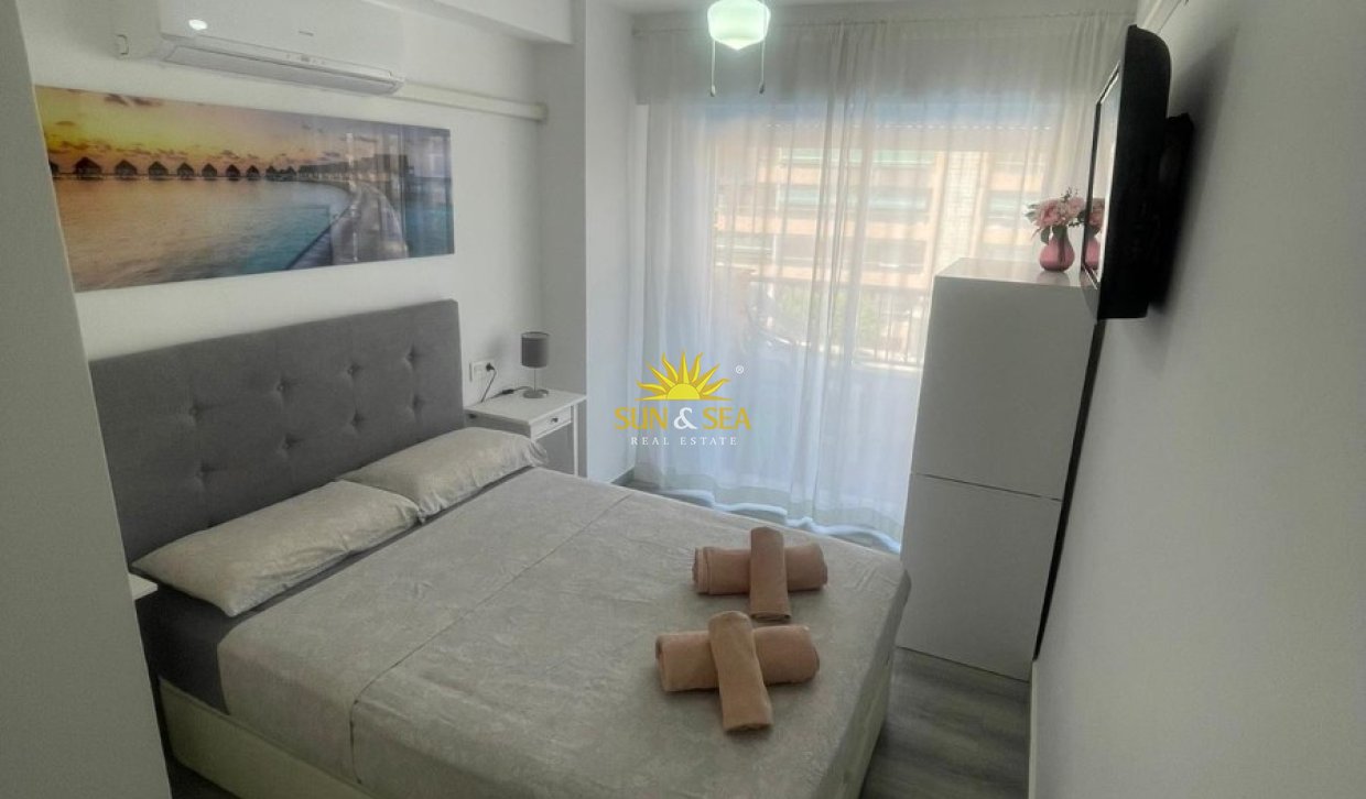Alquiler a largo plazo - Apartamento - Torrevieja - Punta prima