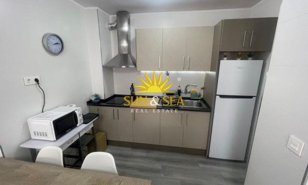 Alquiler a largo plazo - Apartamento - Torrevieja - Punta prima