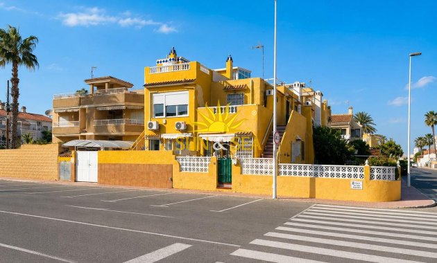 Resale - Townhouse - Torrevieja - torrevieja