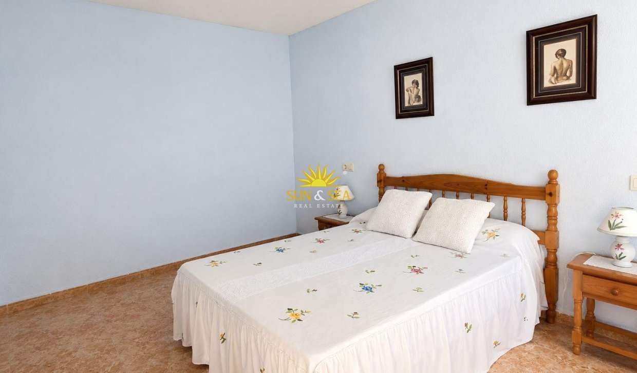 Resale - Townhouse - Torrevieja - torrevieja
