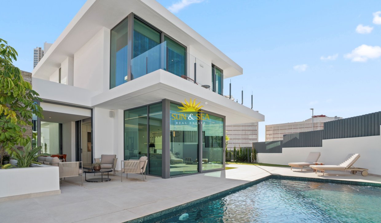 Obra nueva - Chalet - Benidorm