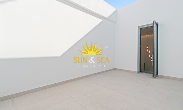 Obra nueva - Chalet - Benidorm