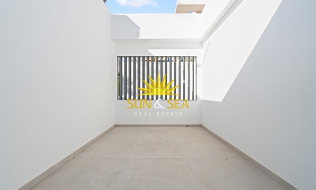 Obra nueva - Chalet - Benidorm
