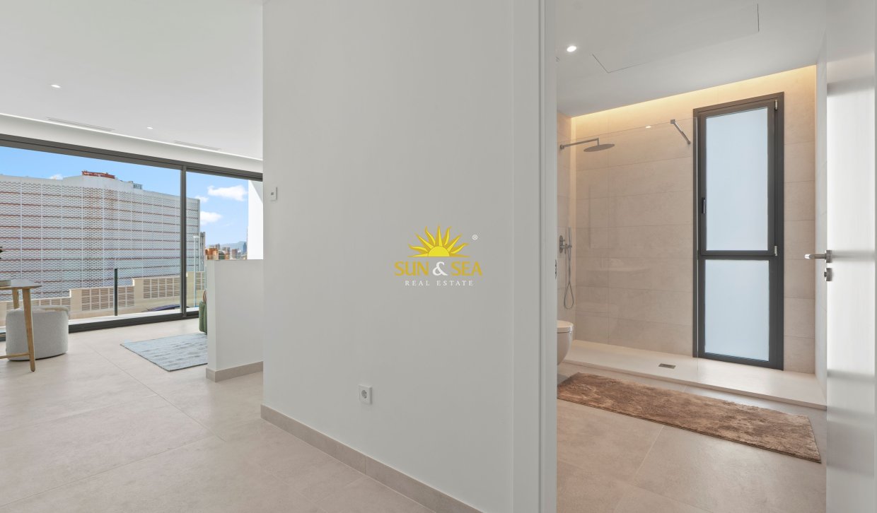 Obra nueva - Chalet - Benidorm