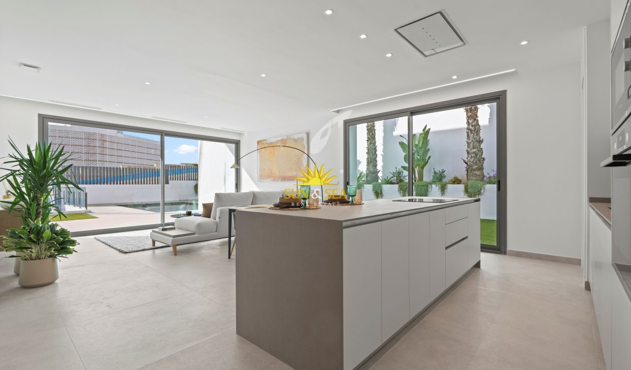 Obra nueva - Chalet - Benidorm