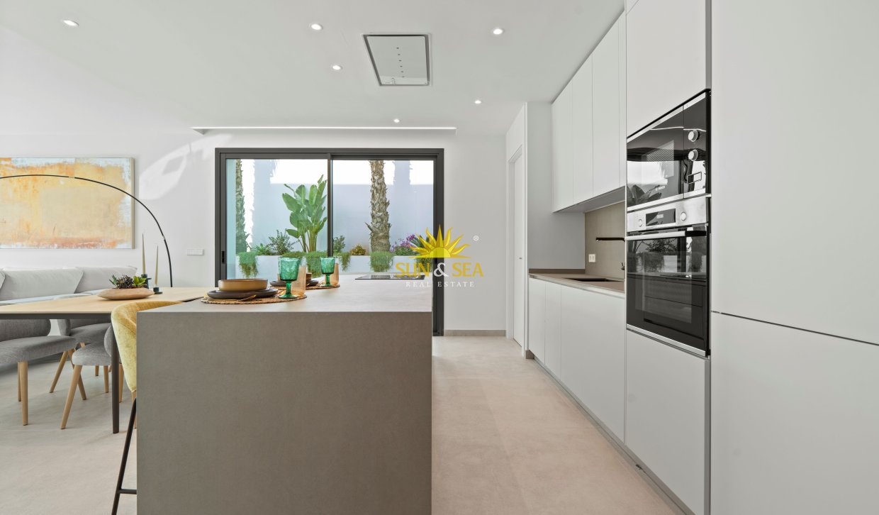 Obra nueva - Chalet - Benidorm