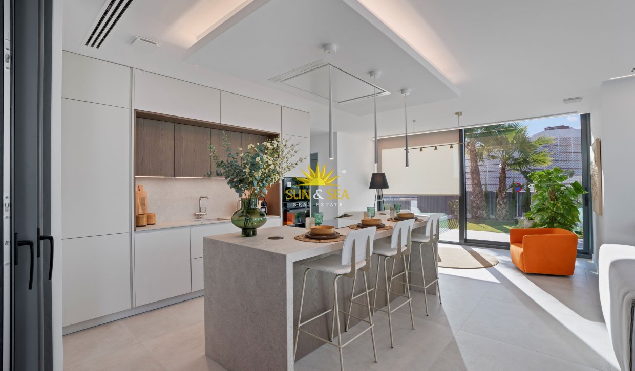Obra nueva - Chalet - Benidorm