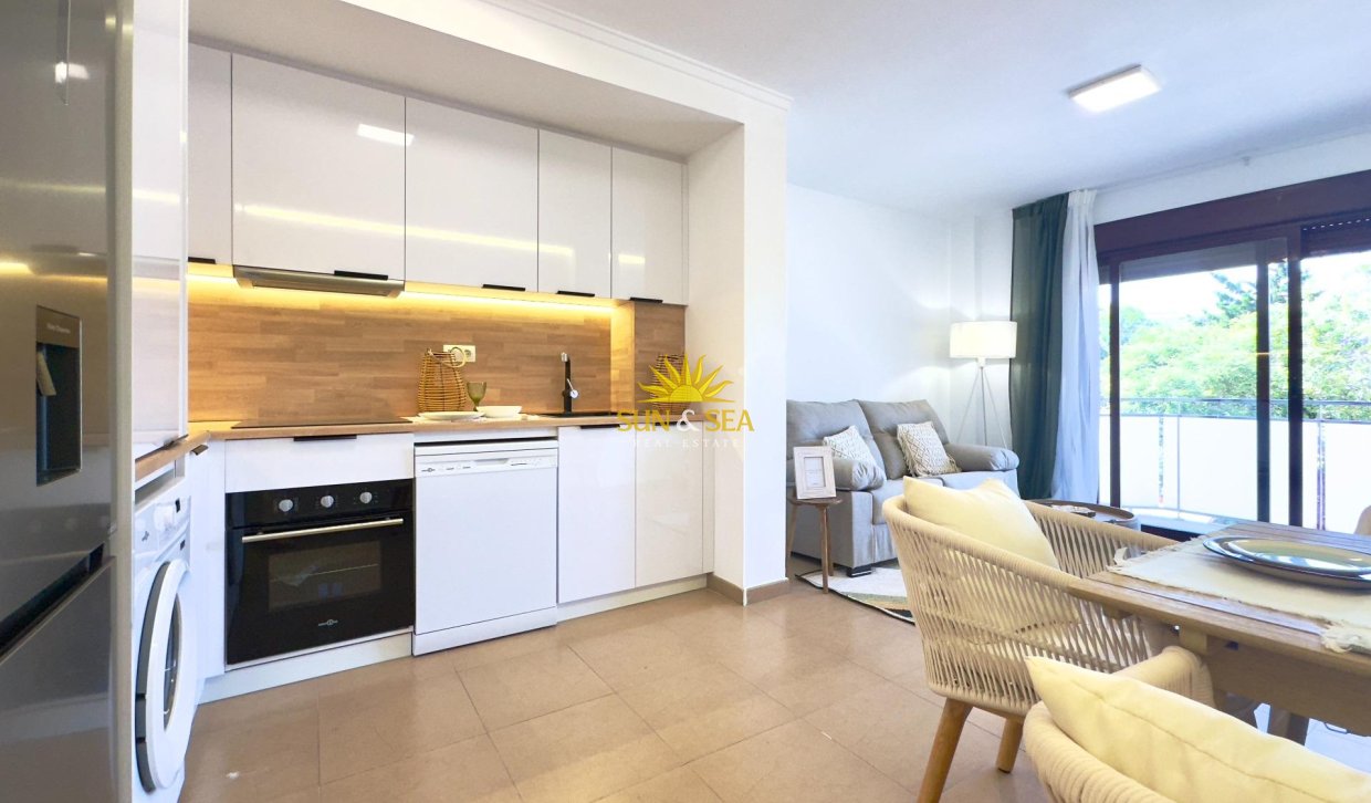 Reventa - Apartamento - Torrevieja - Acequion