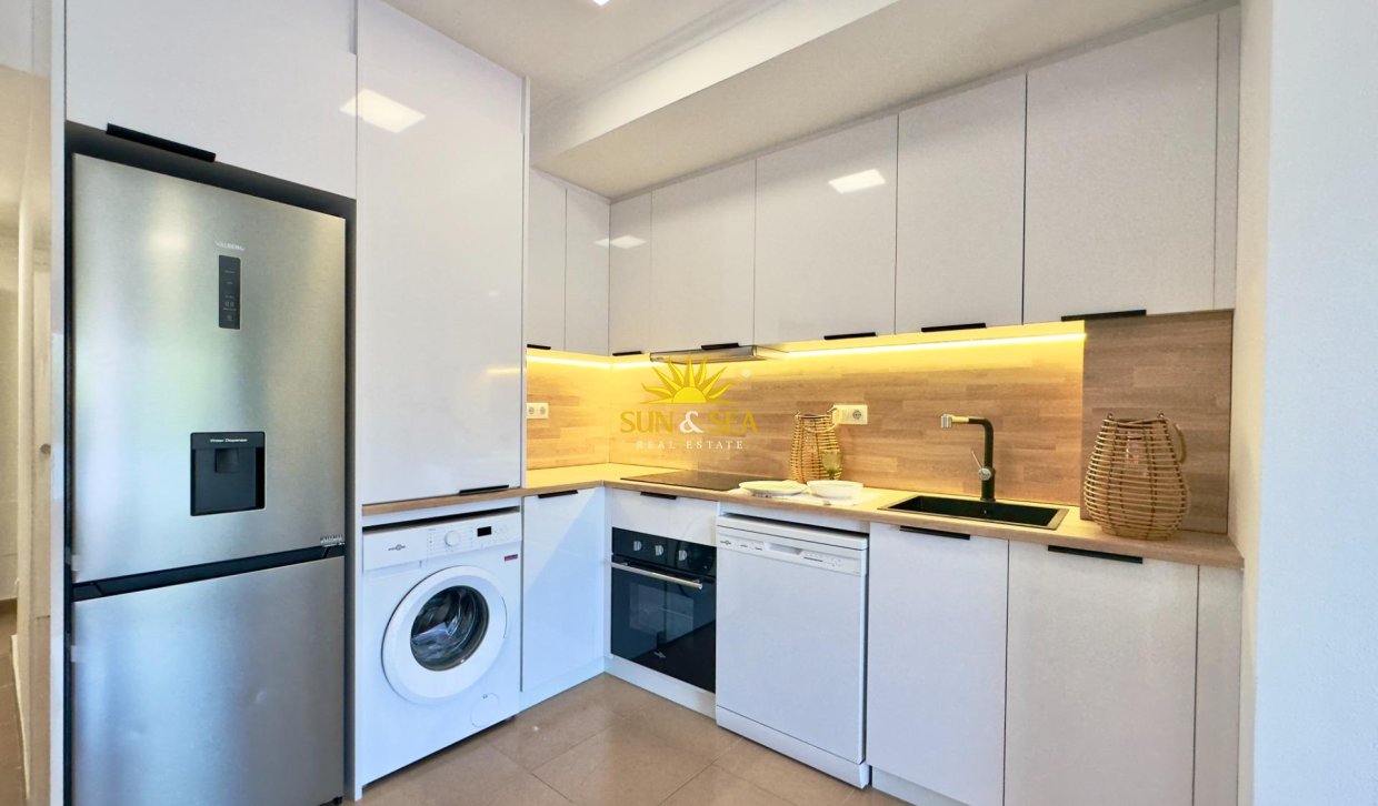 Reventa - Apartamento - Torrevieja - Acequion
