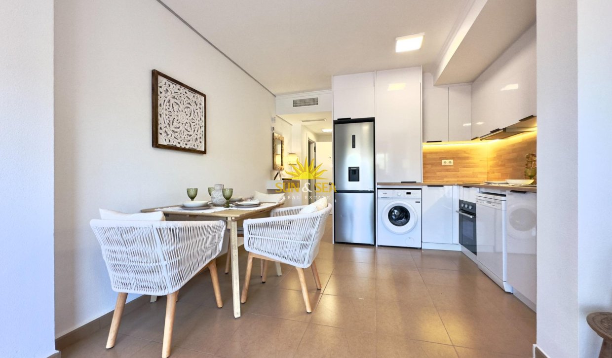Reventa - Apartamento - Torrevieja - Acequion