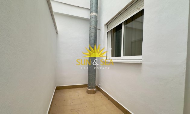 Reventa - Apartamento - Torrevieja - Acequion