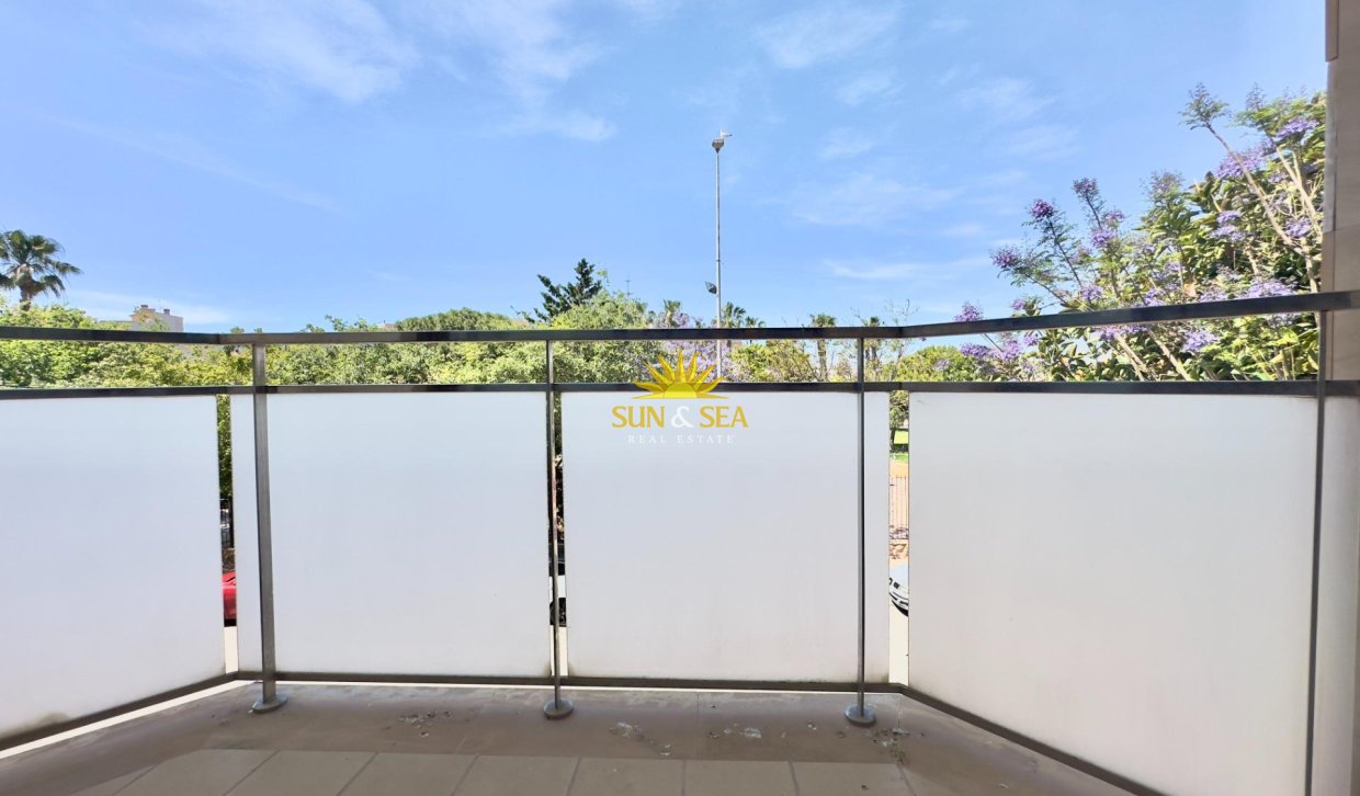 Reventa - Apartamento - Torrevieja - Acequion