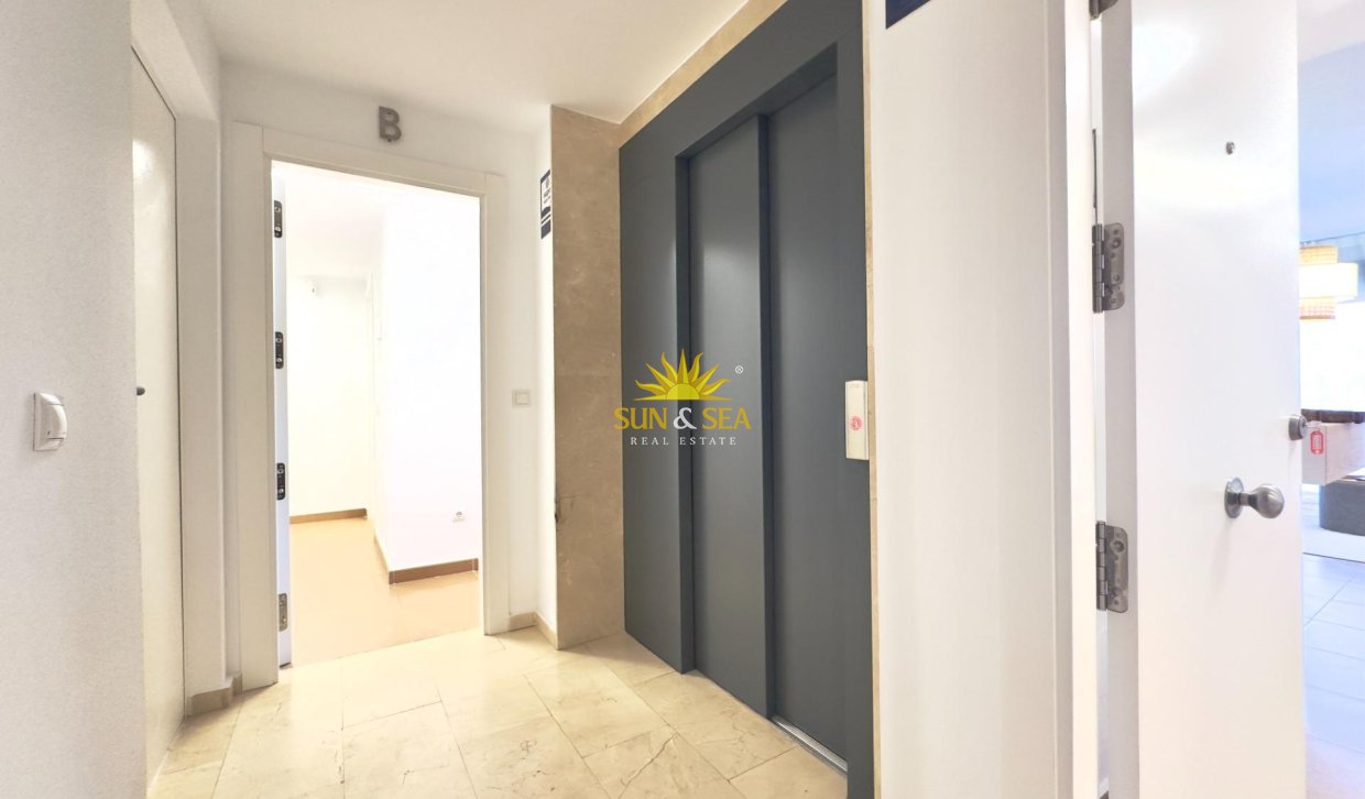 Reventa - Apartamento - Torrevieja - Acequion