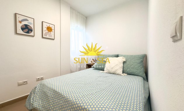 Revente - Appartement - Torrevieja - Acequion