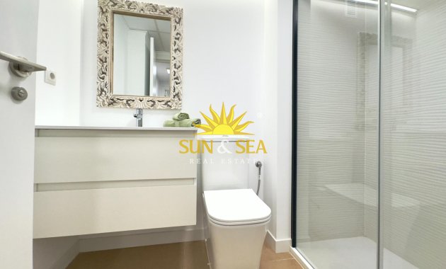 Revente - Appartement - Torrevieja - Acequion
