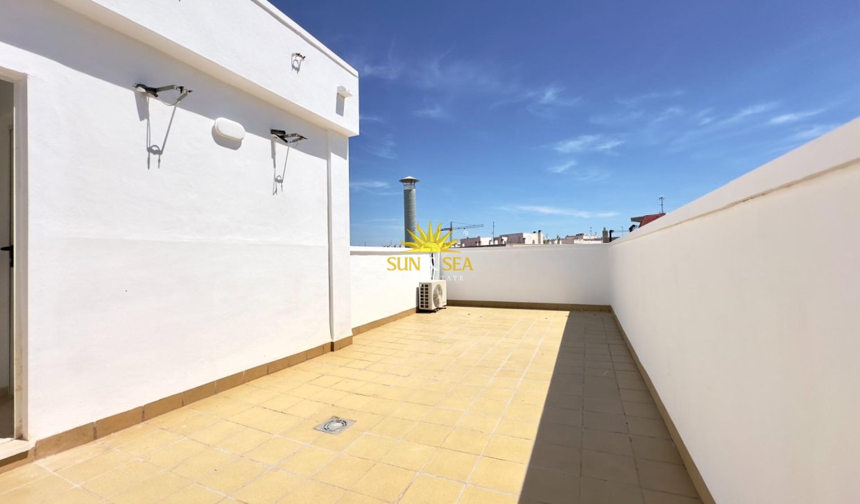 Revente - Appartement - Torrevieja - Acequion
