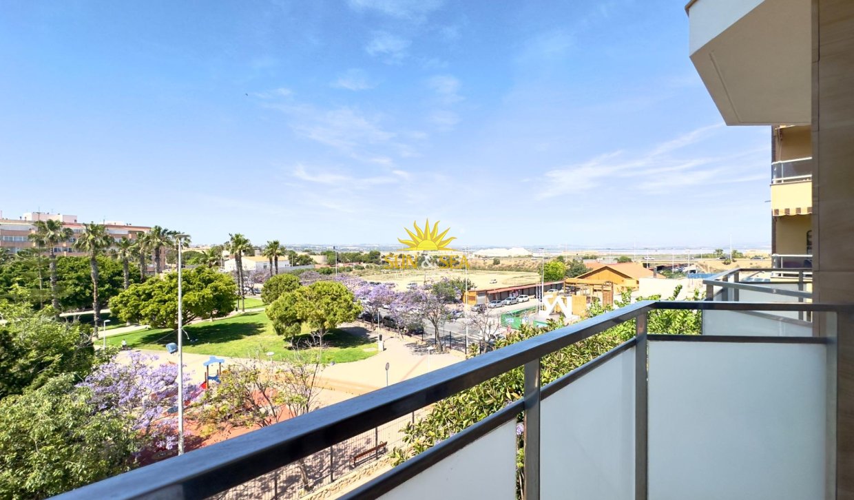 Revente - Appartement - Torrevieja - Acequion