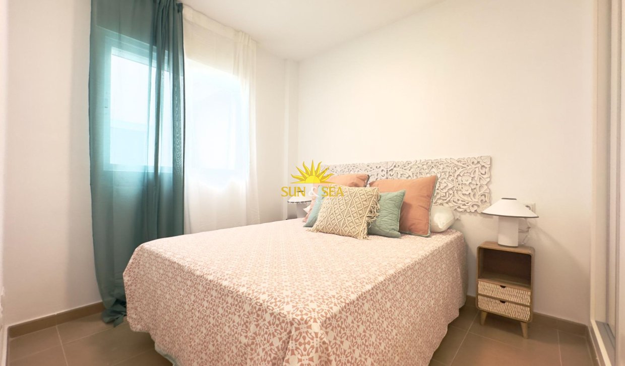 Revente - Appartement - Torrevieja - Acequion