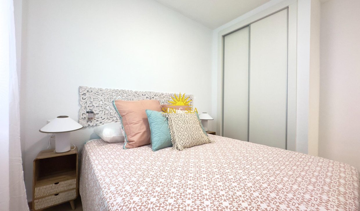 Revente - Appartement - Torrevieja - Acequion