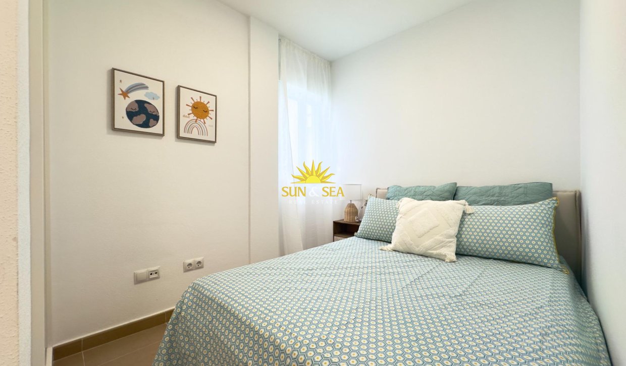 Revente - Appartement - Torrevieja - Acequion