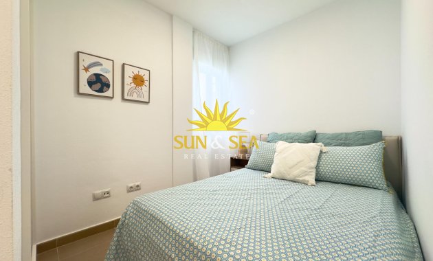 Revente - Appartement - Torrevieja - Acequion