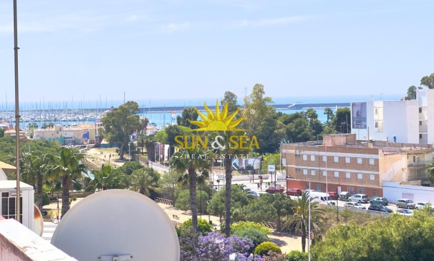 Resale - Apartment - Torrevieja - Acequion