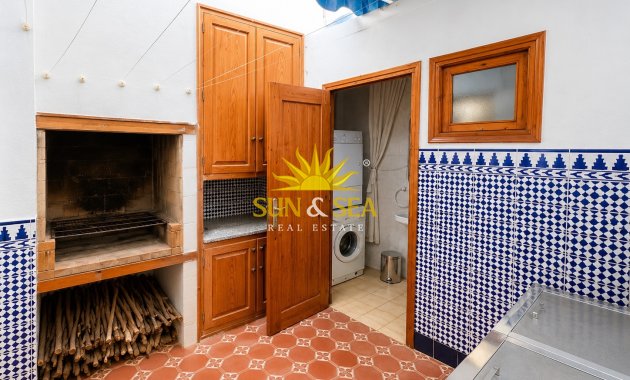 Reventa - Chalet adosado - Santa Pola