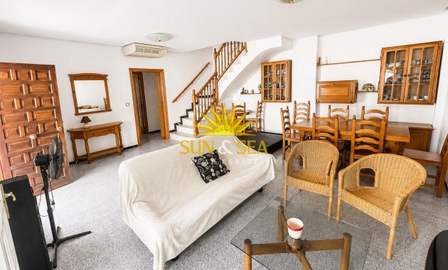 Reventa - Chalet adosado - Santa Pola